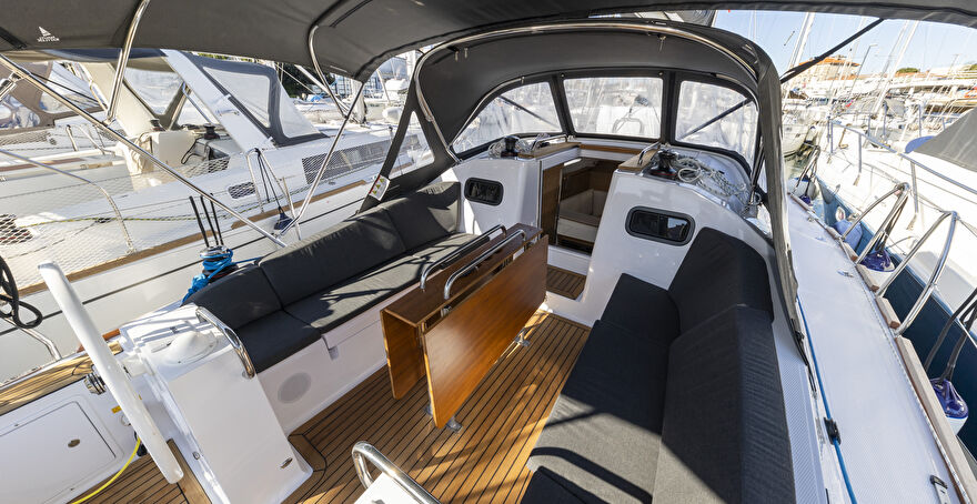 Elan Impression 40.1 - LADY BLUE - Sailing yacht - Sunturist Charter ...